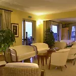 Lion's Hotel