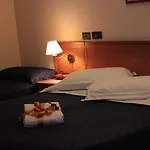 Lion's 3*
