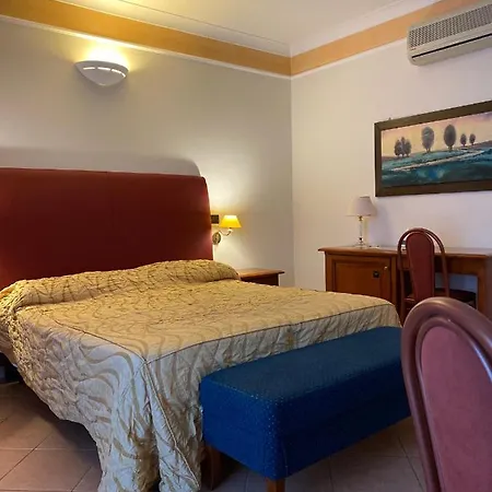 Hotel Lion's Falerna