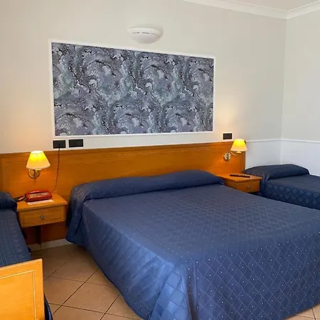 Lion's 3* Falerna