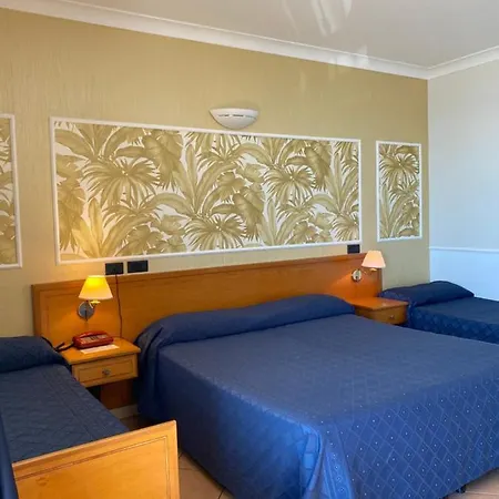 Hotel Lion's Falerna
