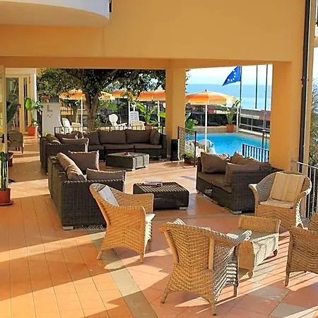 Hotel Lion's Falerna