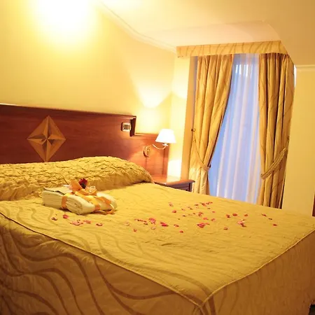 Lion's 3* Falerna